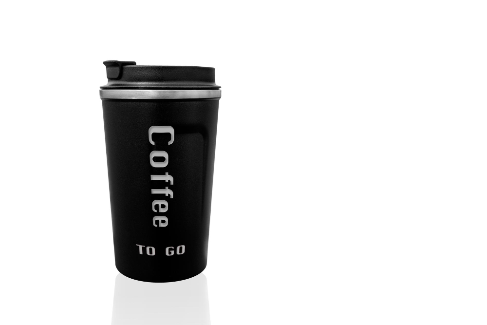 Copo térmico personalizado: por que sua marca precisa agora